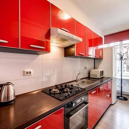 Apartment In The Center Of "Opera" Lviv Buitenkant foto