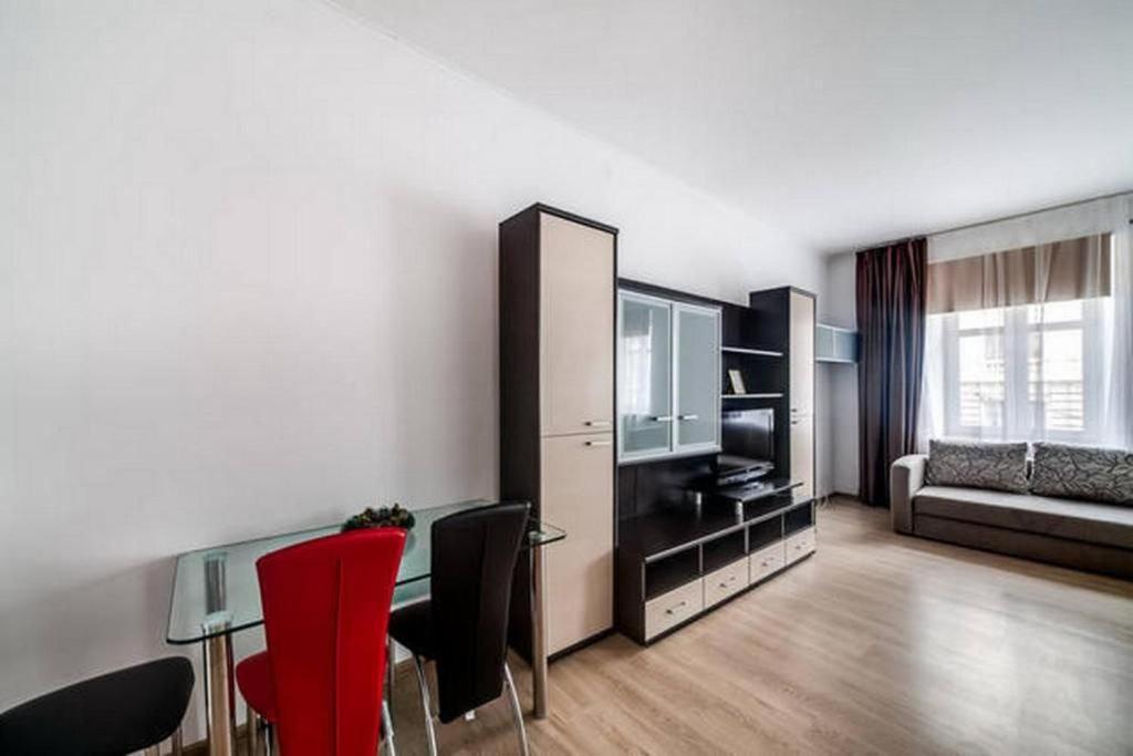 Apartment In The Center Of "Opera" Lviv Buitenkant foto